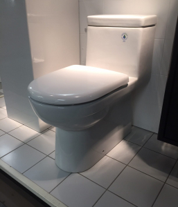 Laufen “One Piece” WC-stol